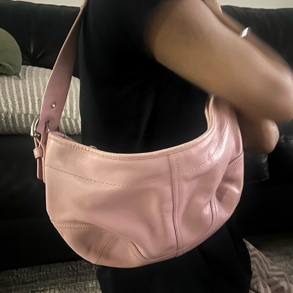 Coach Soho Vintage Pink Leather Hobo Bag - Picture 12 of 12